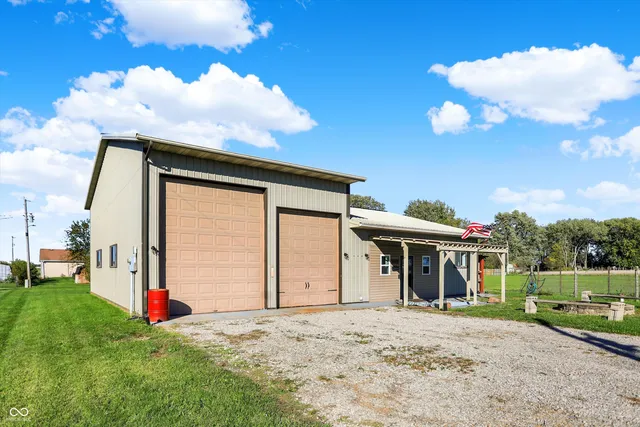 $2,150 | 940 West 1090 North, Fountaintown, IN 46130