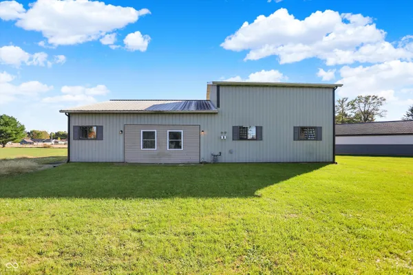 $2,150 | 940 West 1090 North, Fountaintown, IN 46130