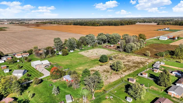 $2,150 | 940 West 1090 North, Fountaintown, IN 46130