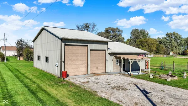 $2,150 | 940 West 1090 North, Fountaintown, IN 46130