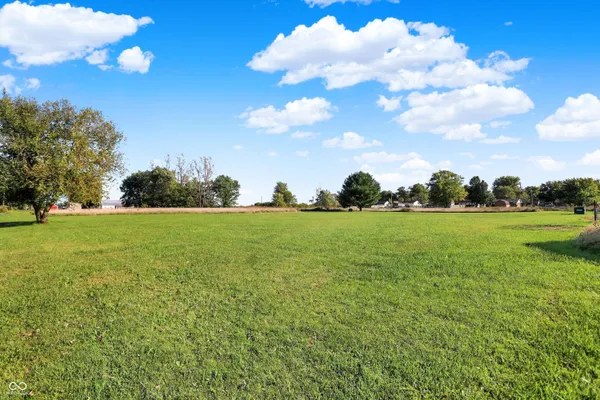 $2,150 | 940 West 1090 North, Fountaintown, IN 46130