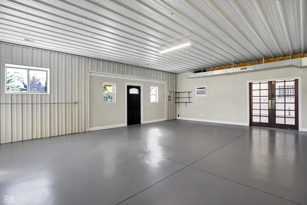 $2,150 | 940 West 1090 North, Fountaintown, IN 46130