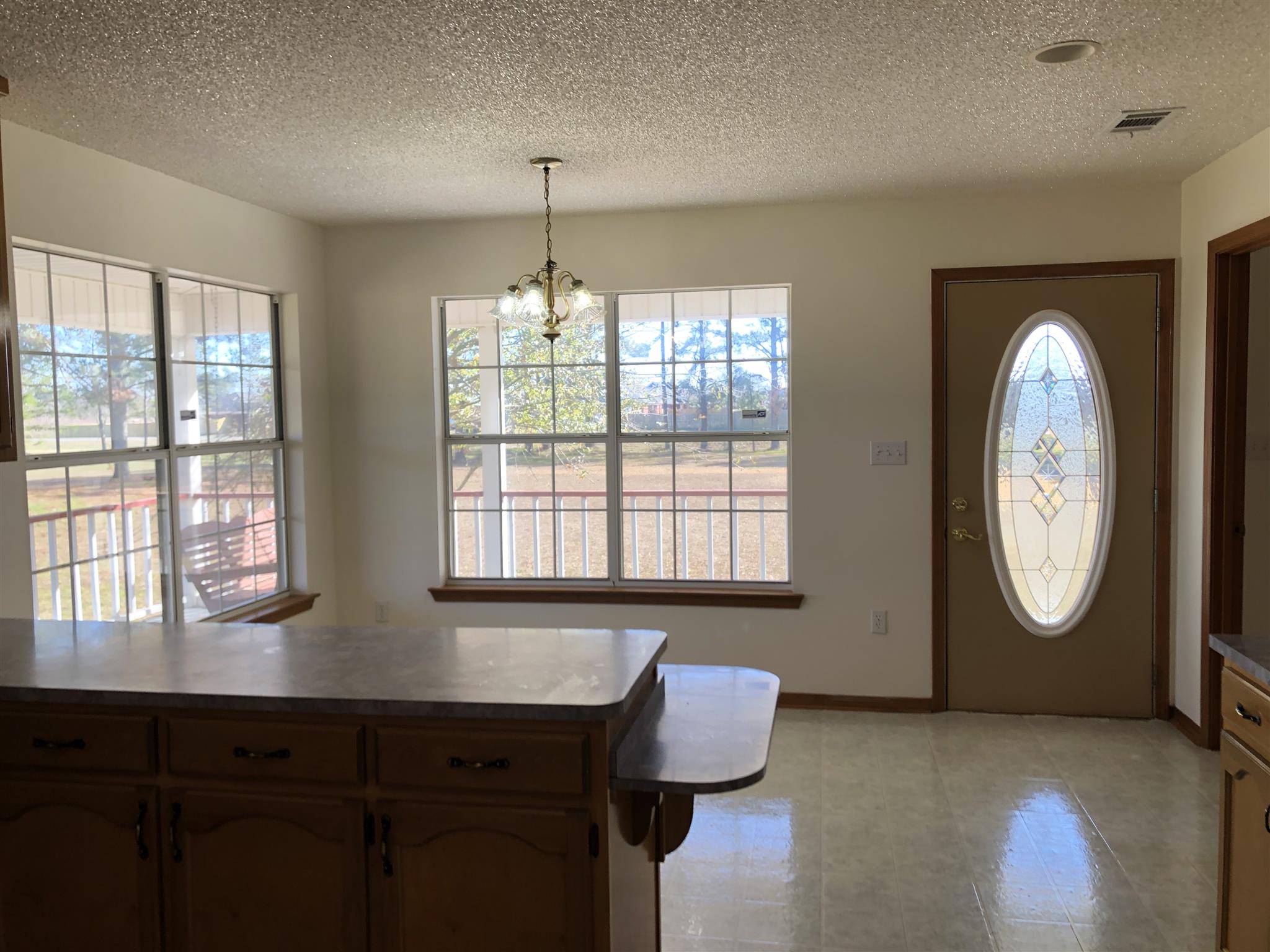 16677 Thompson Road Loxley, AL 36551 - Photo 25 of 31 Kitchen/ dining combo