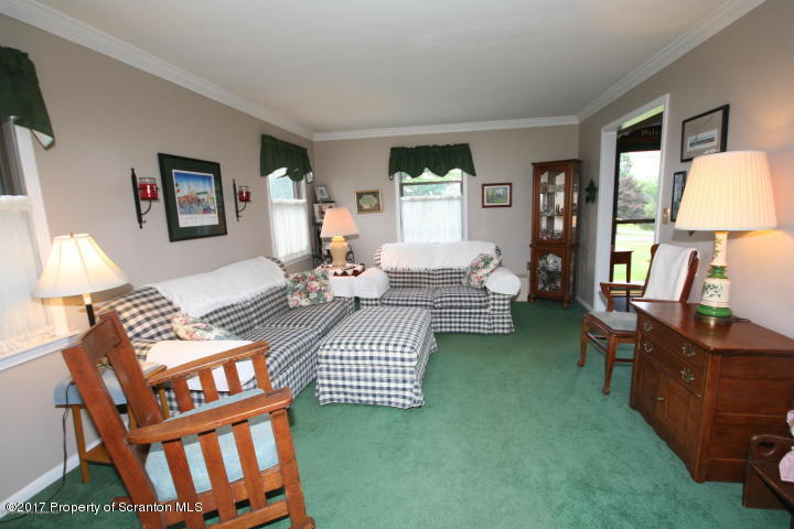 43 Grove Road Scott Township, PA 18447 - Photo 9 of 28 Gallery Image 9