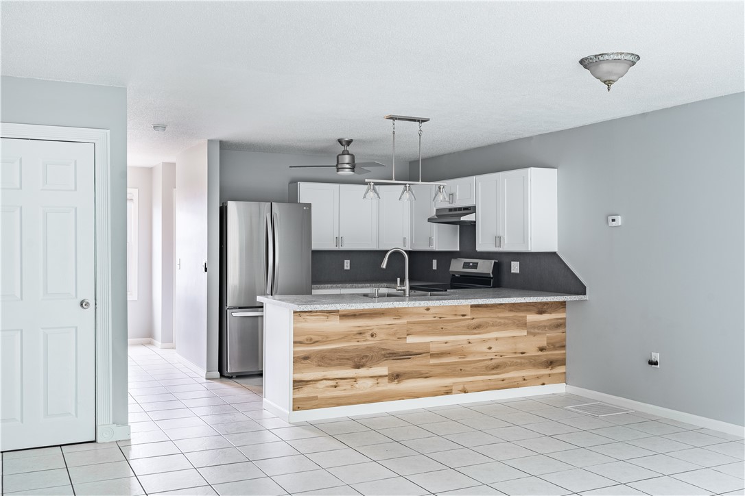 4 Smithfield Road, Unit 25 North Providence, RI 02904 - Photo 5 of 22