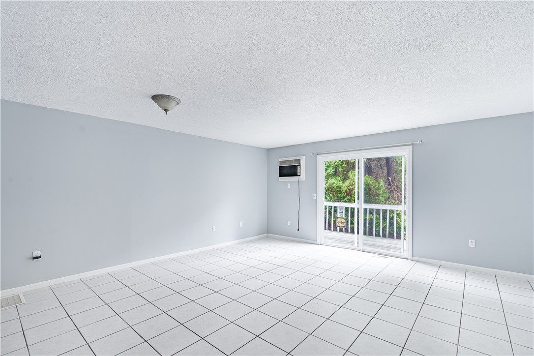 4 Smithfield Road, Unit 25 North Providence, RI 02904 - Photo 10 of 22