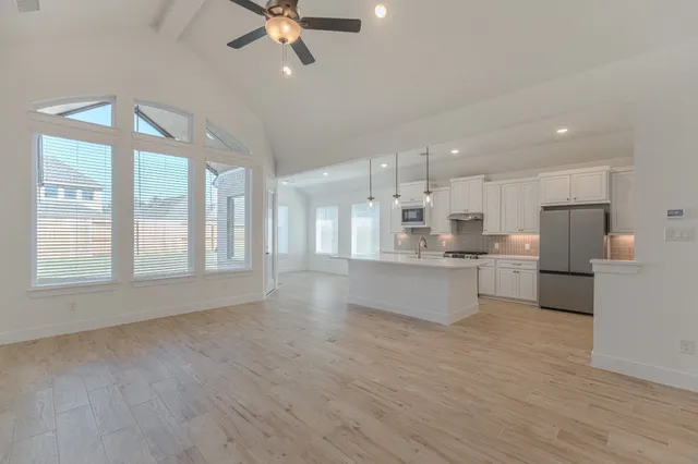 $3,450 | 9721 Roaring River Falls Lane, Porter, TX 77365