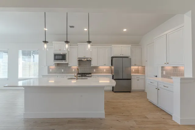 $3,450 | 9721 Roaring River Falls Lane, Porter, TX 77365