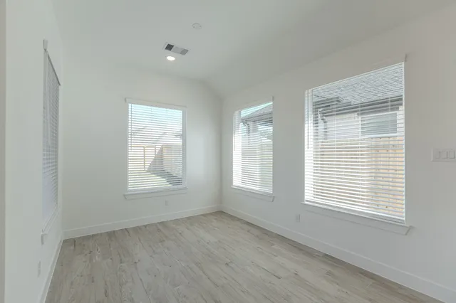 $3,450 | 9721 Roaring River Falls Lane, Porter, TX 77365