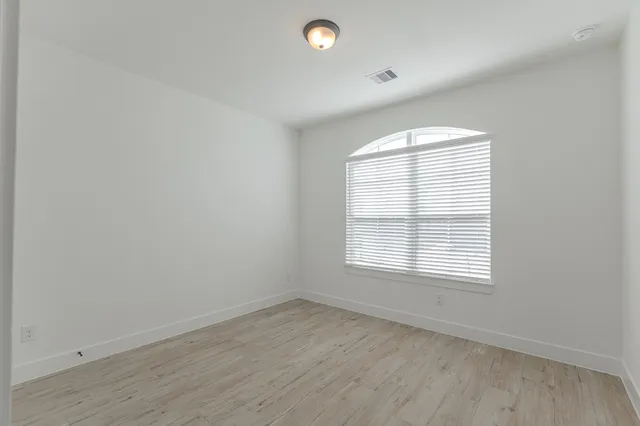 $3,450 | 9721 Roaring River Falls Lane, Porter, TX 77365