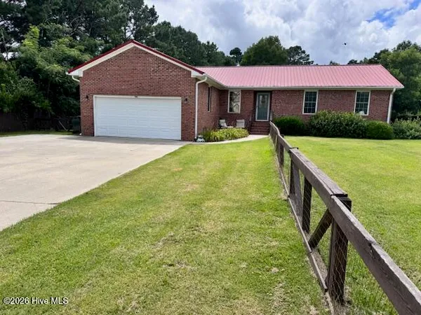 $1,995 | 991 Hardesty Loop Road, Newport, NC 28570