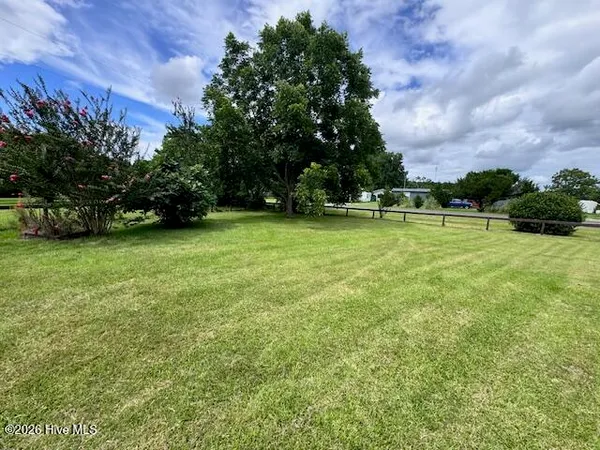 $1,995 | 991 Hardesty Loop Road, Newport, NC 28570