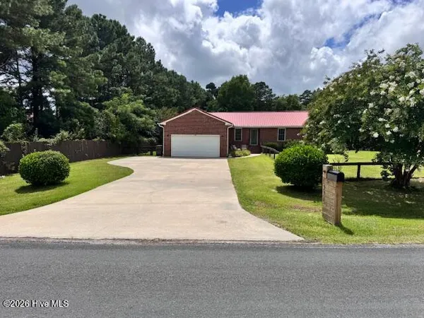 $1,995 | 991 Hardesty Loop Road, Newport, NC 28570