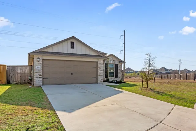 $330,000 | 12303 Caldera Way, Manor, TX 78653