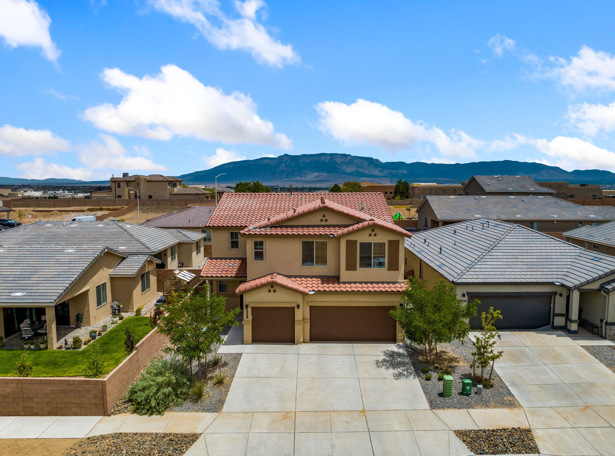 3206 Martuni Street Southeast Rio Rancho, NM 87124 - Photo 2 of 52 Gallery Image 2