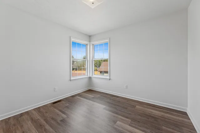 $379,998 | 1203 Sweetwater Place, La Vergne, TN 37086