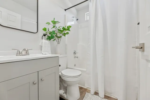 $379,998 | 1203 Sweetwater Place, La Vergne, TN 37086