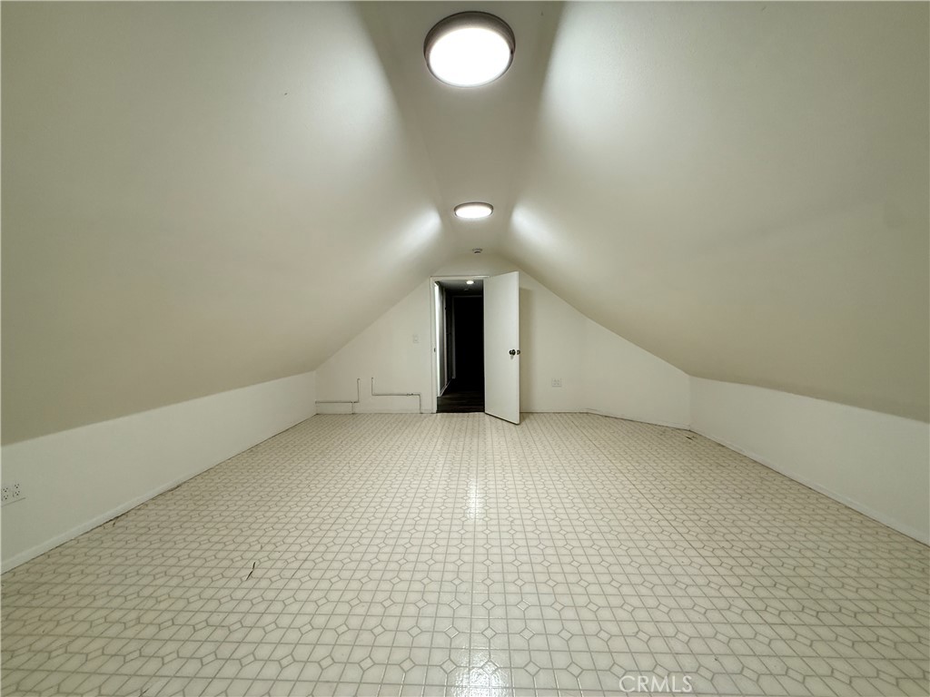 19312 Gunlock Avenue Carson, CA 90746 - Photo 31 of 44 a view of a room with a projector