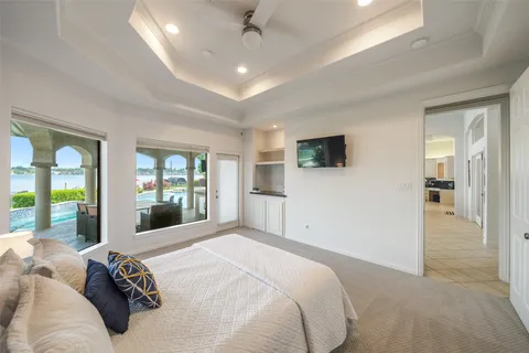 $1,100,000 | 18706 Grand Harbor Point, Montgomery, TX 77356