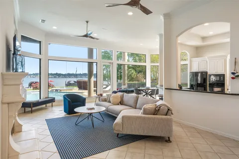 $1,100,000 | 18706 Grand Harbor Point, Montgomery, TX 77356