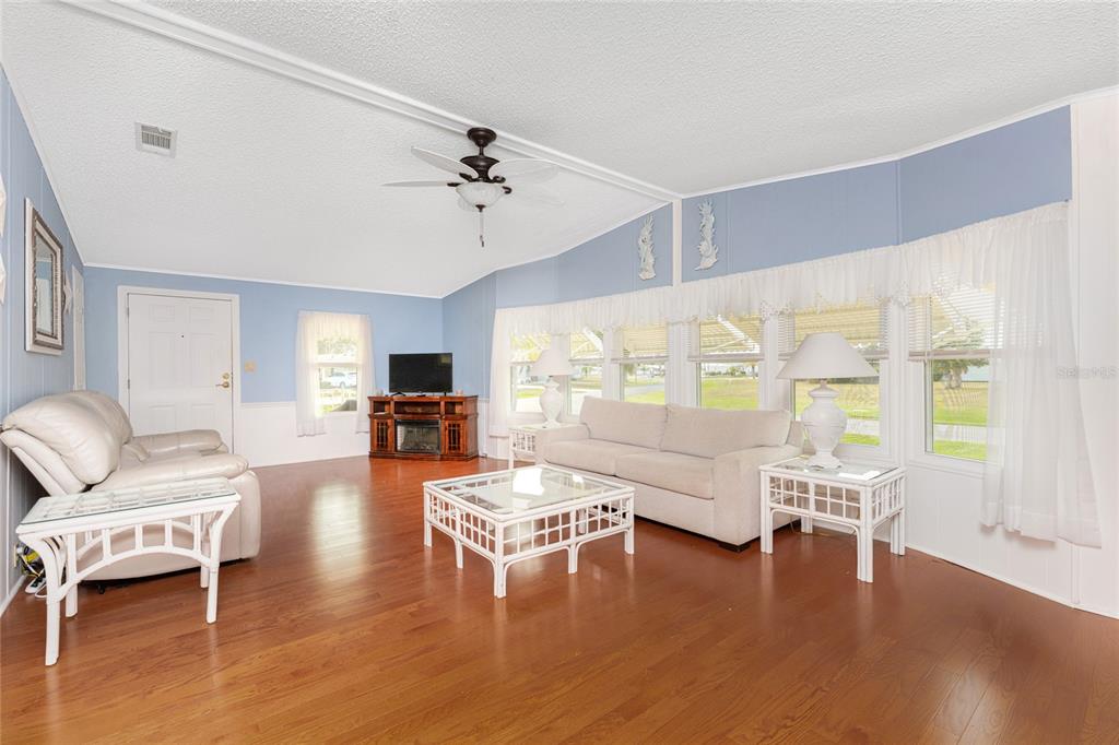 6290 Greenfinch Road Englewood, FL 34224 - Photo 15 of 49