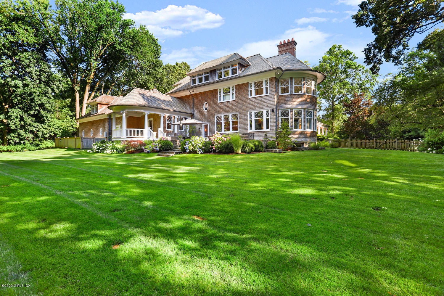 185 Riverside Avenue Riverside, CT 06878 - Photo 3 of 5 185 Riverside Ave Riverside CT-large-094