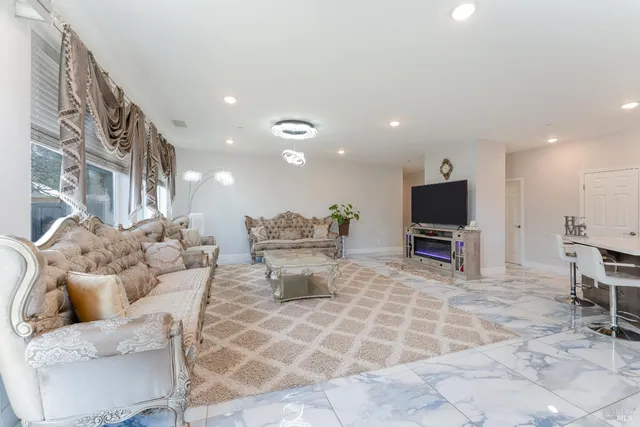 $799,000 | 1407 Brothers Lane, Willits, CA 95490