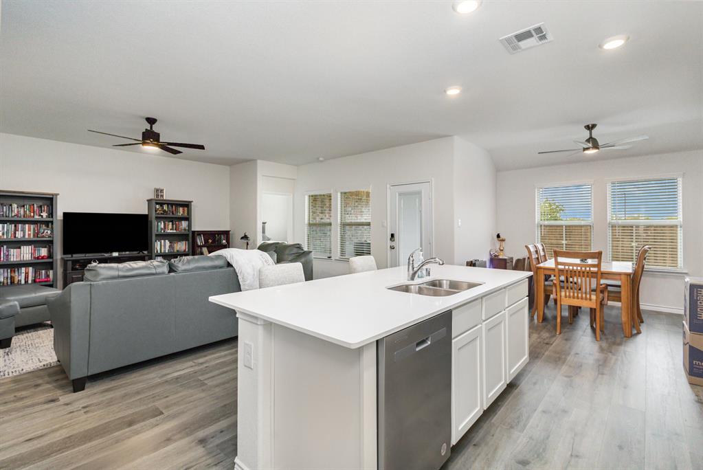 108 Condor Pass Caddo Mills, TX 75135 - Photo 7 of 21