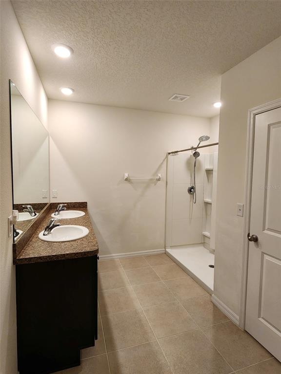2904 Northeast 42nd Road Ocala, FL 34470 - Photo 63 of 66 Gallery Image 63