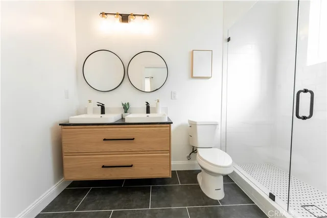 $1,749,000 | 5743 Chesley Avenue, Los Angeles, CA 90043