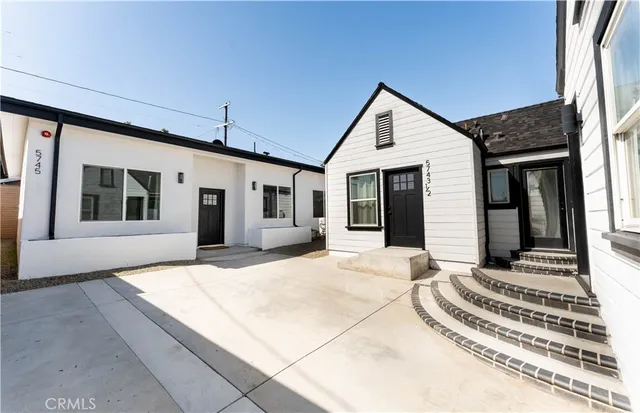 $1,749,000 | 5743 Chesley Avenue, Los Angeles, CA 90043