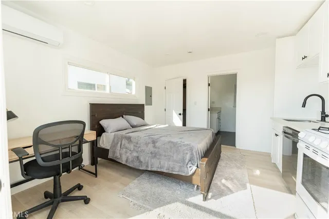 $1,749,000 | 5743 Chesley Avenue, Los Angeles, CA 90043