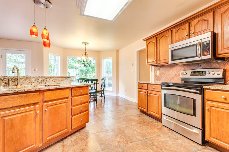 1441 Wineberry Road Powell, TN 37849 - Photo 12 of 40 012160802-2-1441WineberryRdPowellTN-SMAL