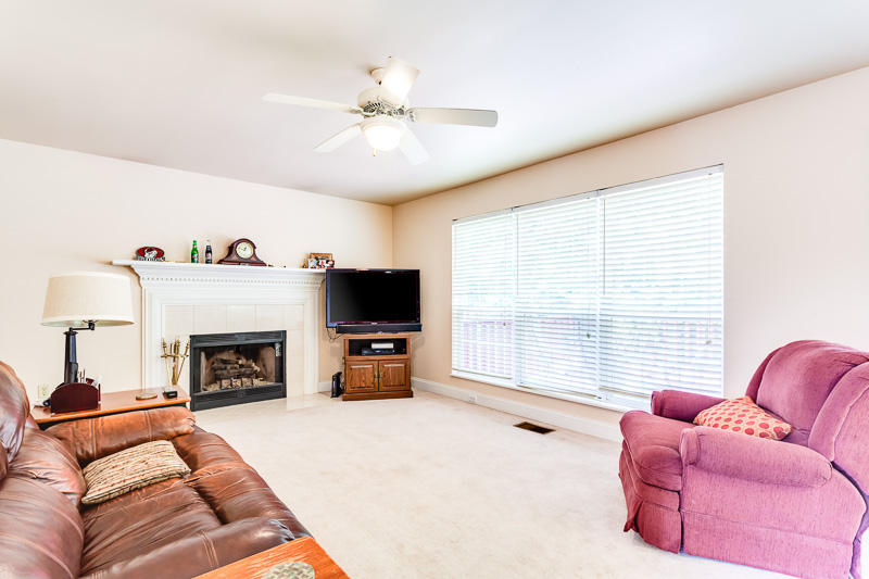 1441 Wineberry Road Powell, TN 37849 - Photo 8 of 40 008160802-2-1441WineberryRdPowellTN-SMAL