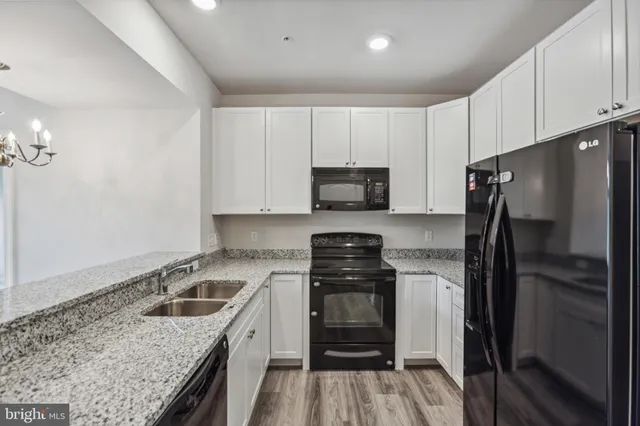 $190,000 | 3000 Fountainview Circle, Unit 3311, Newark, DE 19713