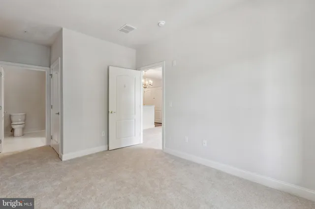 $190,000 | 3000 Fountainview Circle, Unit 3311, Newark, DE 19713