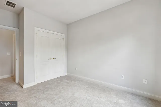 $190,000 | 3000 Fountainview Circle, Unit 3311, Newark, DE 19713