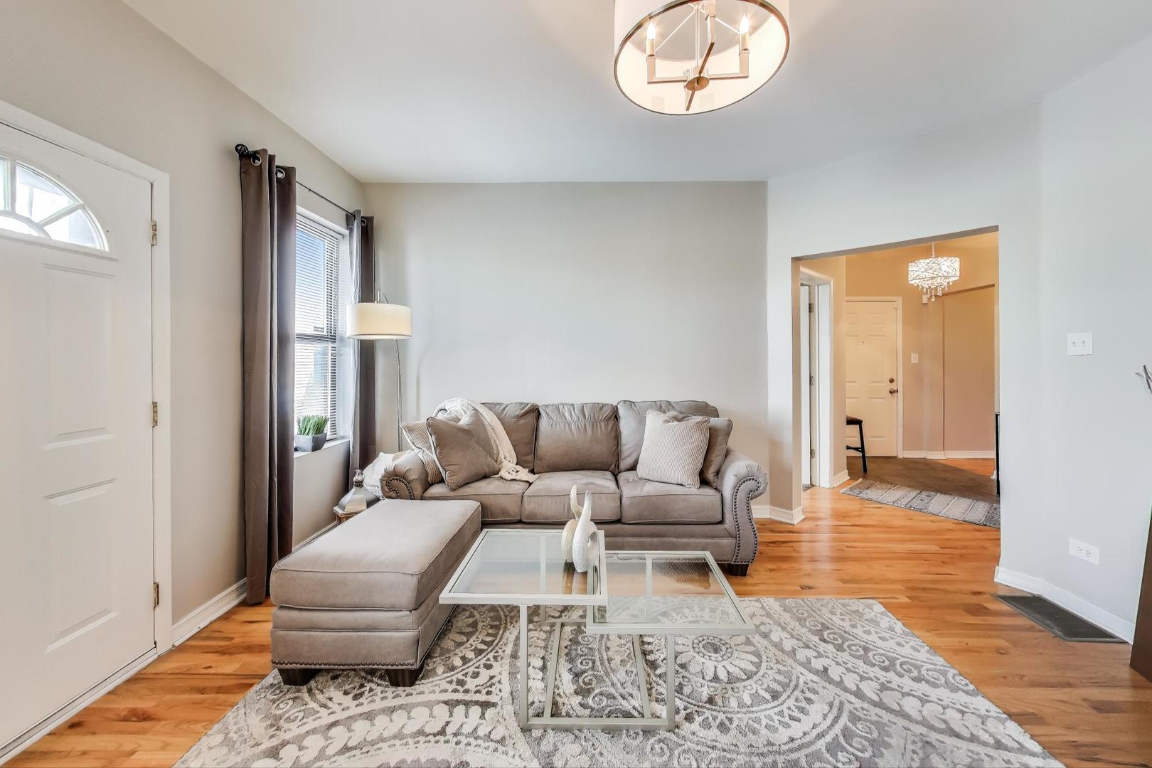 1507 East 65th Street, Unit 1 Chicago, IL 60637 - Photo 3 of 22
