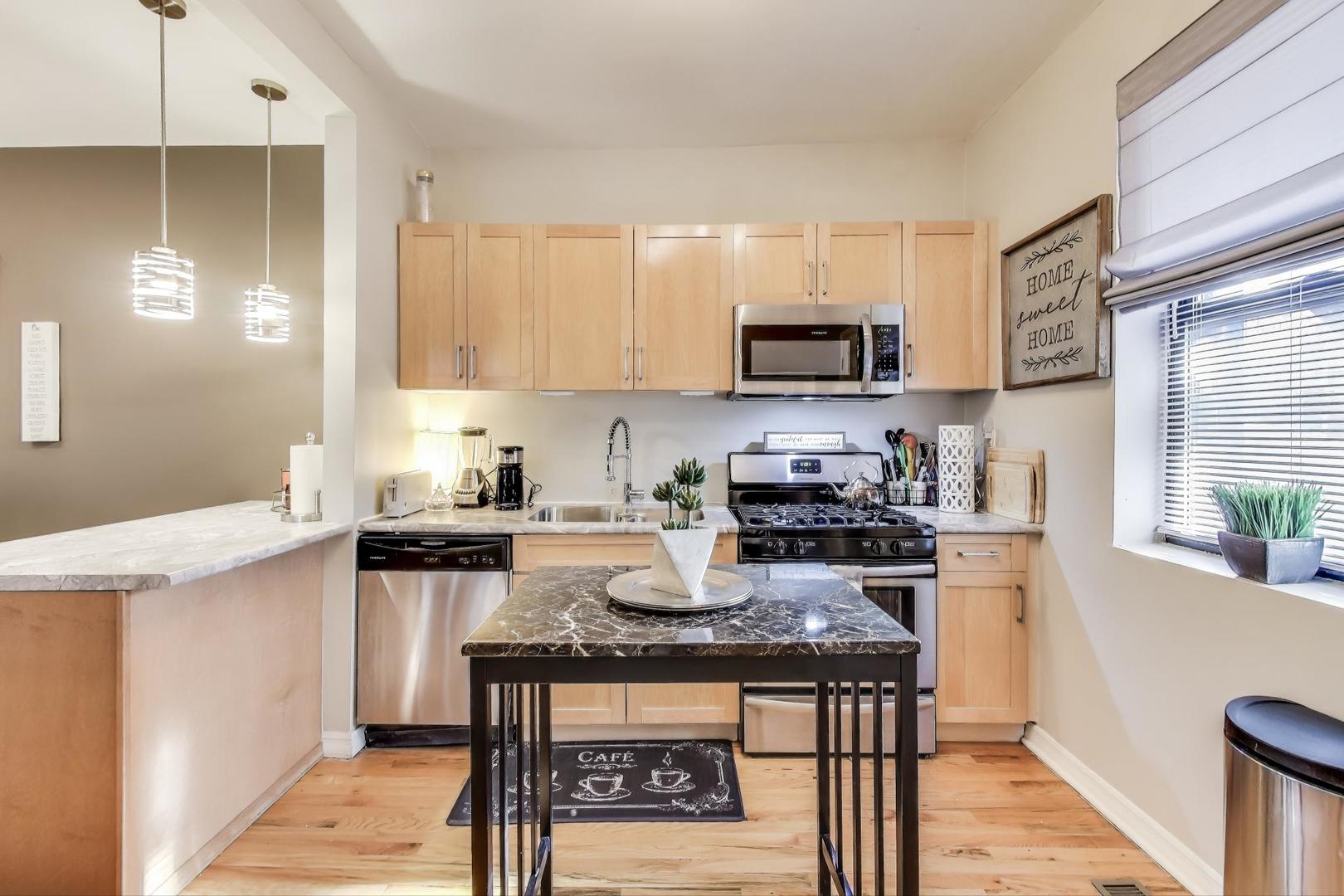 1507 East 65th Street, Unit 1 Chicago, IL 60637 - Photo 10 of 22