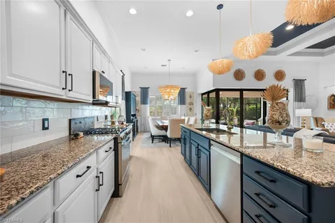 $1,128,000 | 16213 Camden Lakes Circle, Naples, FL 34110