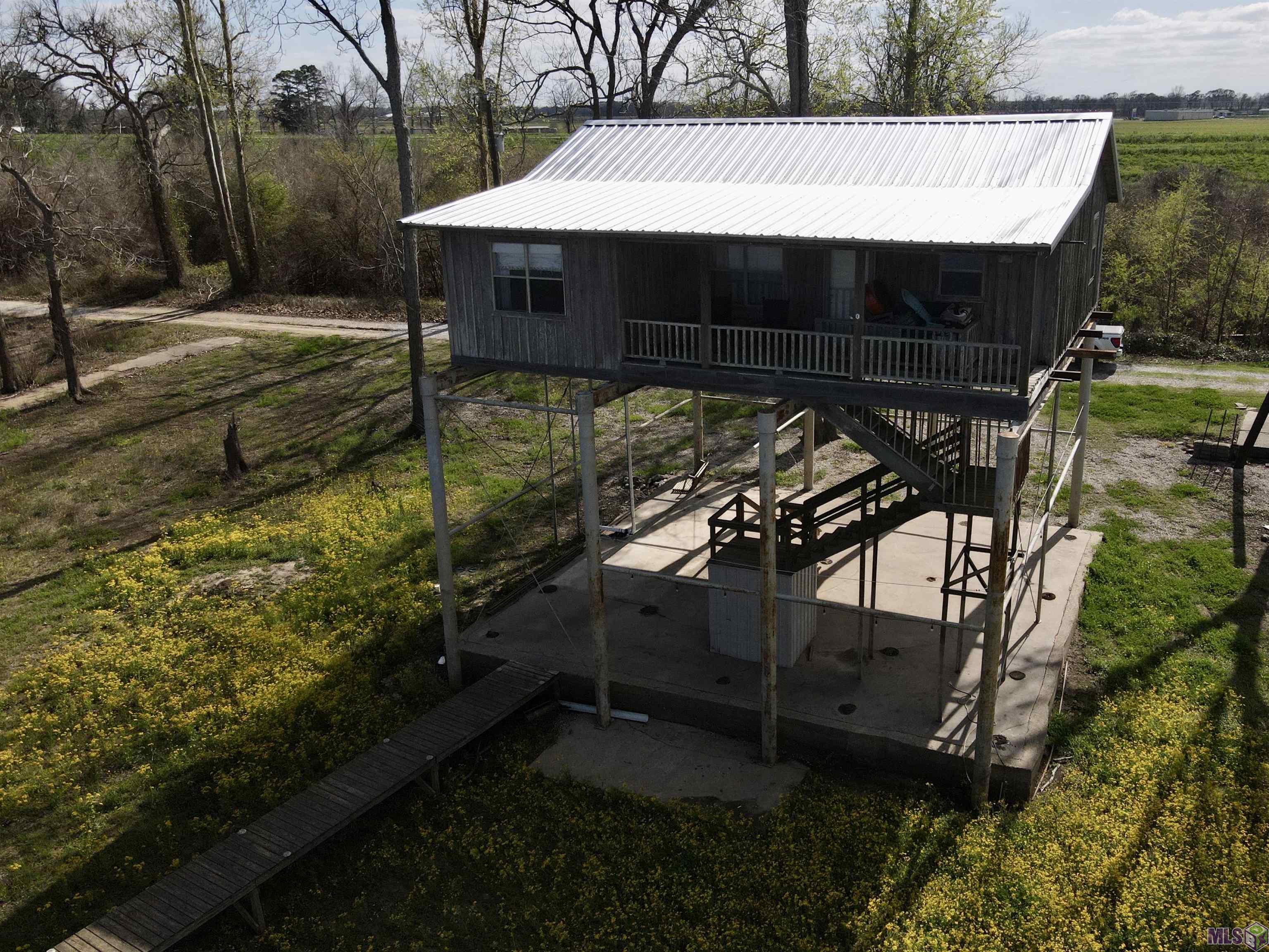 13 Marion Monk Road Batchelor, LA 70715 - Photo 2 of 18