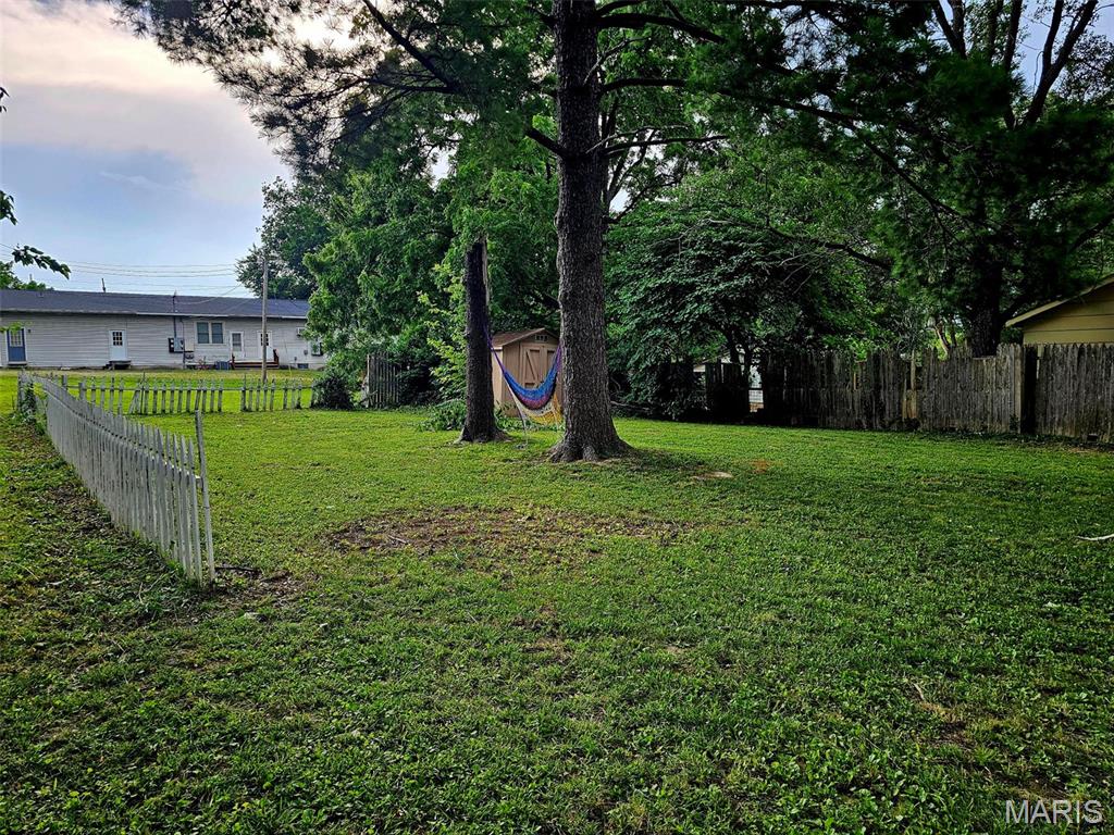 8 Friendship Court Troy, MO 63379 - Photo 15 of 20