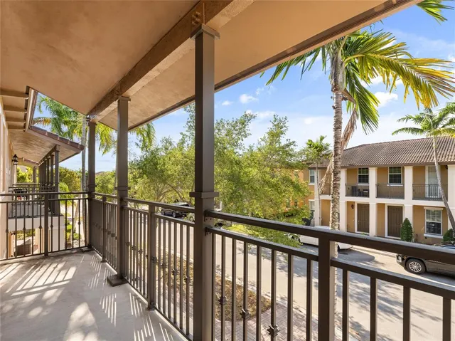 $3,500 | 14741 Southwest 11th Street, Pembroke Pines, FL 33027