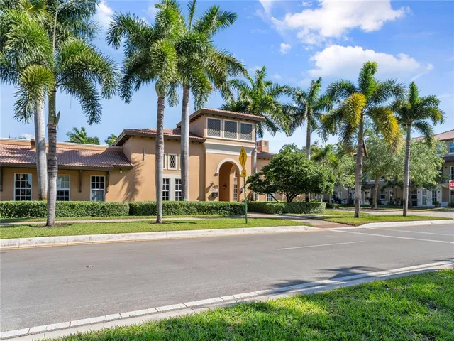 $3,500 | 14741 Southwest 11th Street, Pembroke Pines, FL 33027
