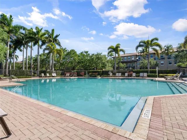 $3,500 | 14741 Southwest 11th Street, Pembroke Pines, FL 33027