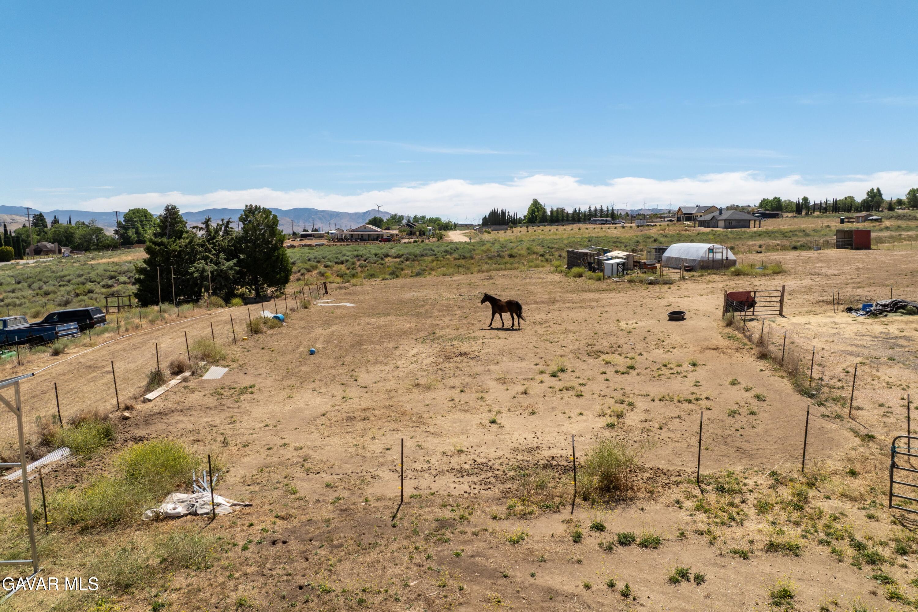 19900 Chinook Street Tehachapi, CA 93561 - Photo 35 of 38 29-DJI_0821-HDR
