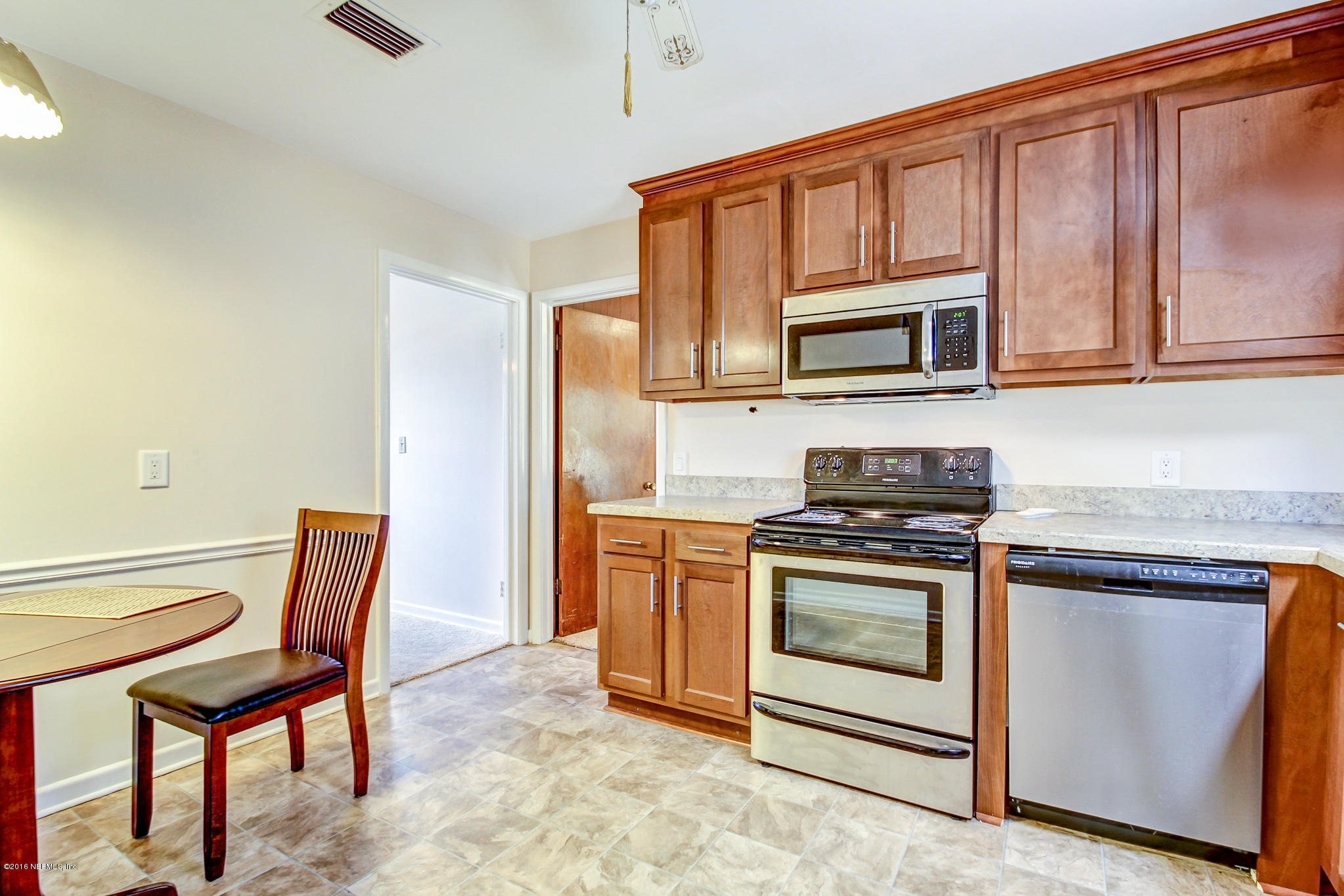 1635 Samontee Road Jacksonville, FL 32211 - Photo 11 of 28 Kitchen