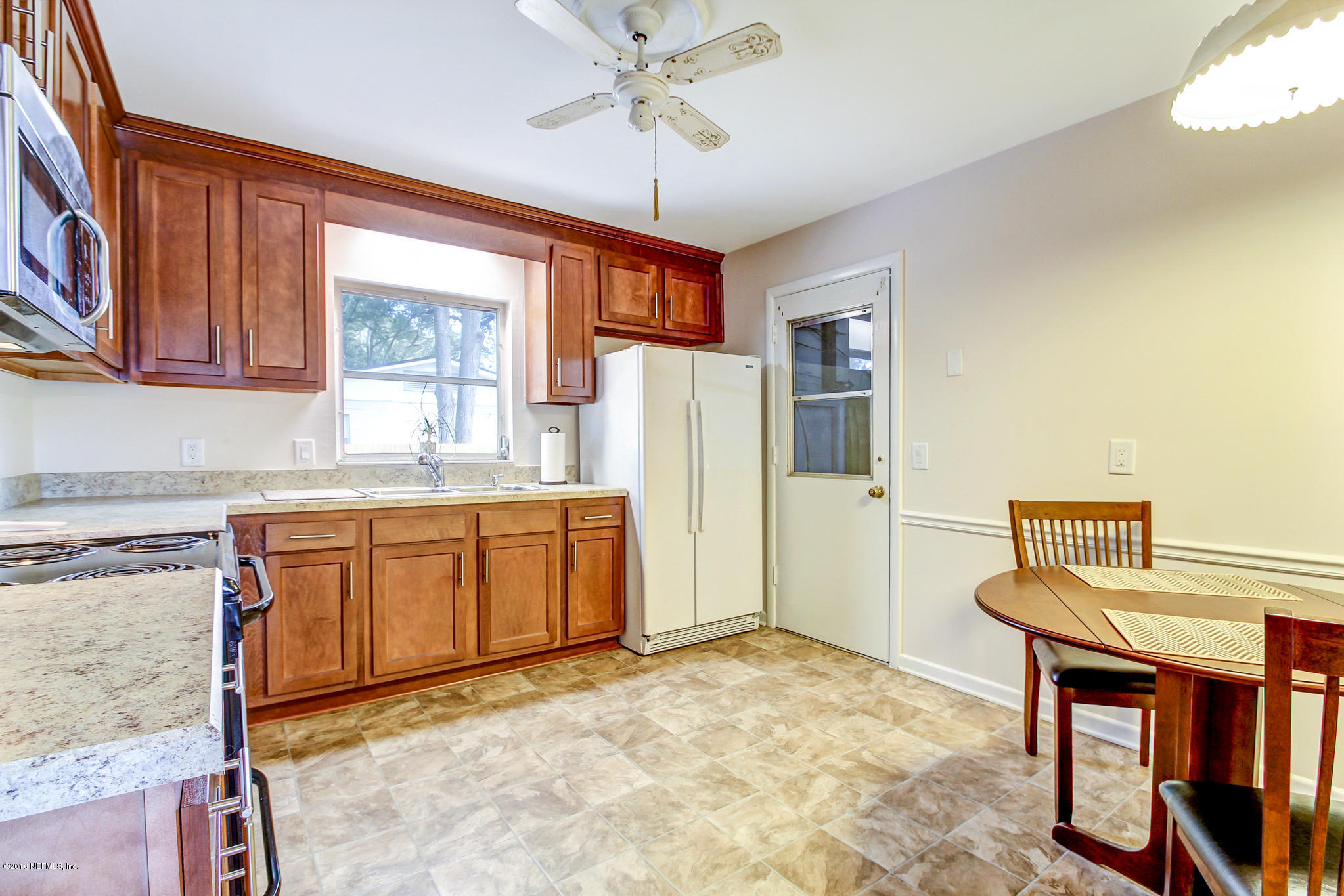1635 Samontee Road Jacksonville, FL 32211 - Photo 13 of 28 Kitchen