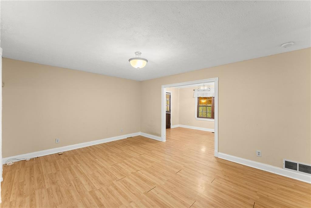 3489 Bell Road Gainesville, GA 30507 - Photo 8 of 35 Gallery Image 8
