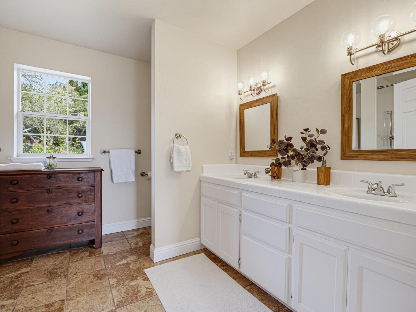 700 Meadowridge Road Watsonville, CA 95076 - Photo 37 of 77 Gallery Image 37